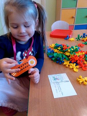 Grafika #4: "Pocztówkowe Przedszkole"