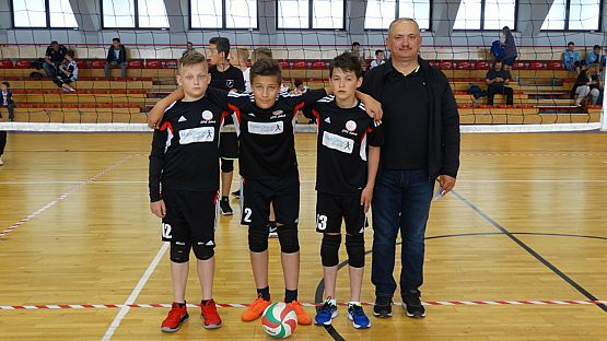 Grafika #4: V Ogólnopolski Turniej Minipiłki Siatkowej Chłopców o Puchar Wójta Gminy Nowa Wieś Lęborska Komputronik Cup 2017