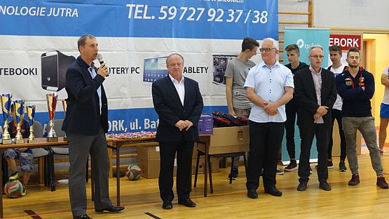 Grafika #11: V Ogólnopolski Turniej Minipiłki Siatkowej Chłopców o Puchar Wójta Gminy Nowa Wieś Lęborska Komputronik Cup 2017