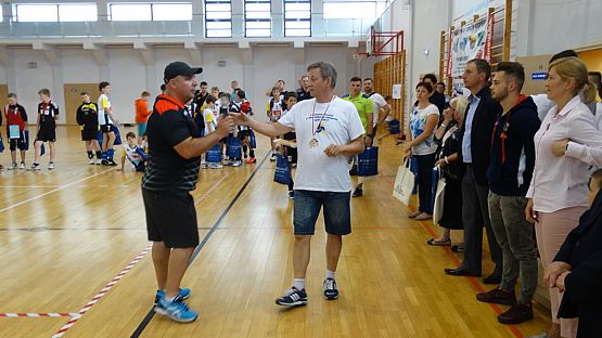 Grafika #21: V Ogólnopolski Turniej Minipiłki Siatkowej Chłopców o Puchar Wójta Gminy Nowa Wieś Lęborska Komputronik Cup 2017