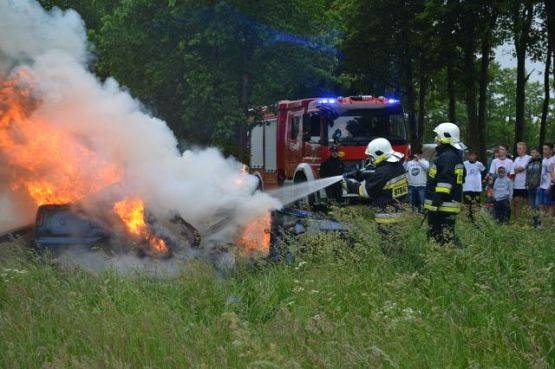 Grafika #34: II FESTYN SPORTOWO-RODZINNY W ŁEBIENIU