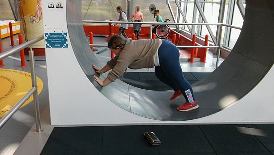 Grafika #18: Wycieczka klasy IIa i IIb do Centrum Nauki Experyment w Gdyni