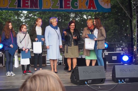 Grafika #1: Konkurs genealogiczny "Skąd my się tu wzięliśmy?"