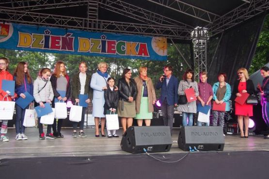 Grafika #8: Konkurs genealogiczny "Skąd my się tu wzięliśmy?"