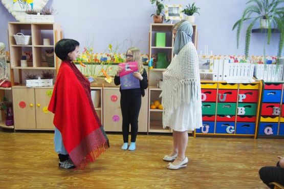 Grafika #2: Ślub Mieszka i Dobrawy oraz koronacja pierwszego króla Polski na lekcji historii