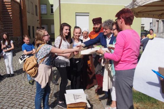 Grafika #17: Historyczna gra terenowa