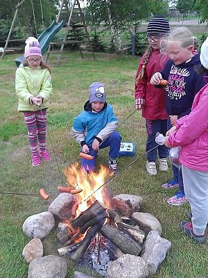 Grafika #14: DZIEŃ DZIECKA - klasa II b