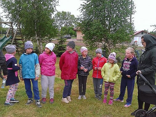 Grafika #18: DZIEŃ DZIECKA - klasa II b