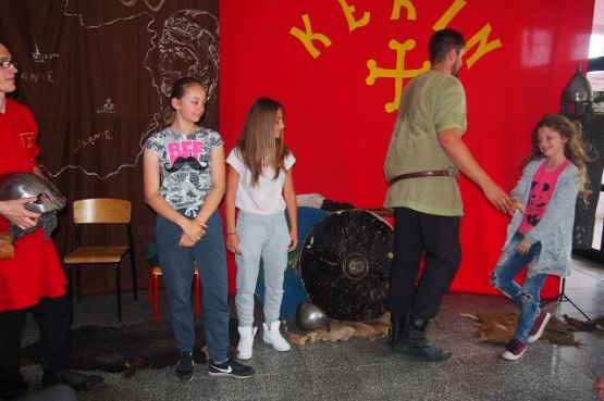 Grafika #12: Żywa lekcja historii