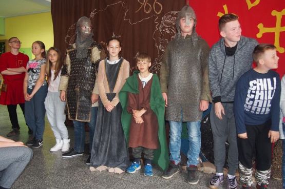 Grafika #19: Żywa lekcja historii