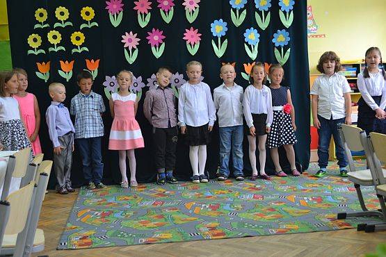 Grafika #2: Dzień Mamy i Taty w klasie I