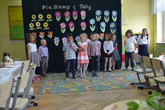 Grafika #3: Dzień Mamy i Taty w klasie I