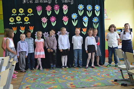 Grafika #5: Dzień Mamy i Taty w klasie I