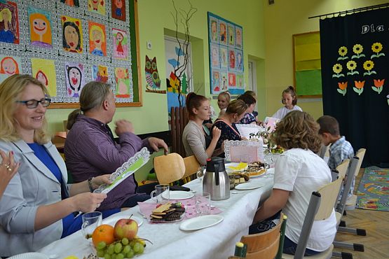 Grafika #12: Dzień Mamy i Taty w klasie I