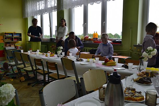 Grafika #13: Dzień Mamy i Taty w klasie I