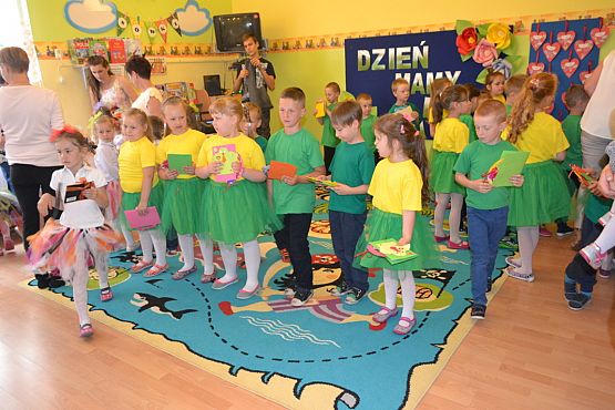 Grafika #24: Dzień Mamy i Taty w Przedszkolu