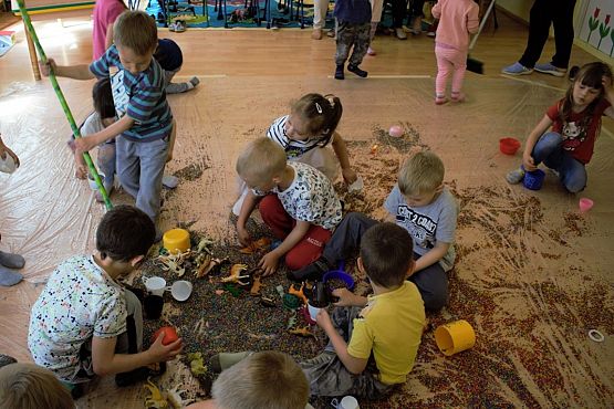 Grafika #11: Zabawy z kolorowym ryżem