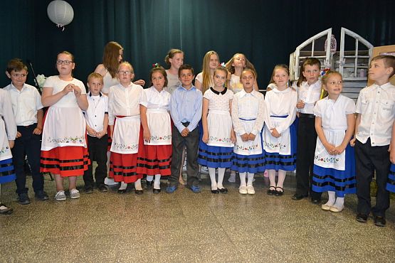 Grafika #10: "Dziękuję - to za mało" - koncert dla mam