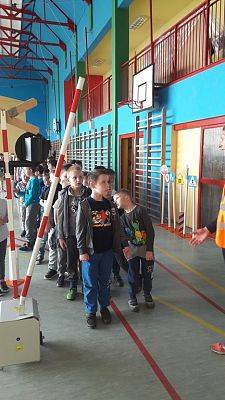 Grafika #0: Bezpieczna droga do szkoły