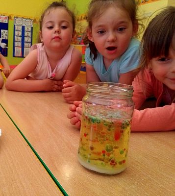 Grafika #4: Kolorowy tydzień w przedszkolu