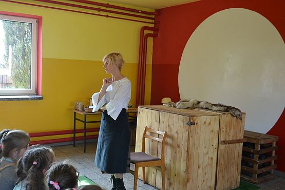 Grafika #3: Wiosenny kurnik