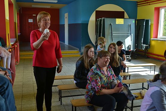 Grafika #23: Wiosenny kurnik