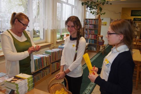 Grafika #13: Akcja społeczno- edukacyjna "Żonkile" w naszej szkole