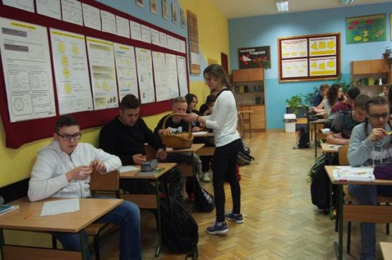 Grafika #16: Akcja społeczno- edukacyjna "Żonkile" w naszej szkole