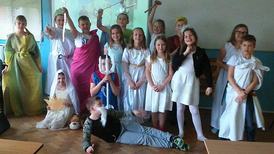 Grafika #3: Klasa IV na Górze Olimp