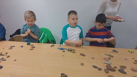 Grafika #8: Wycieczka przedszkolaków do Słowińskiego Parku Narodowego