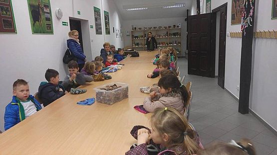 Grafika #9: Wycieczka przedszkolaków do Słowińskiego Parku Narodowego