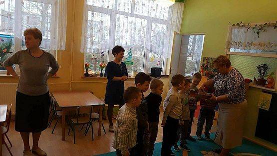 Grafika #0: Dzień Kobiet w Przedszkolu