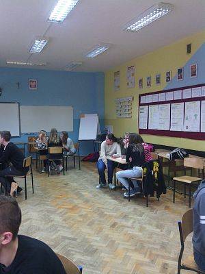 Grafika #10: Warsztaty profilaktyczne Cienka Czerwona Linia