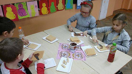 Grafika #4: Słodko w IIa