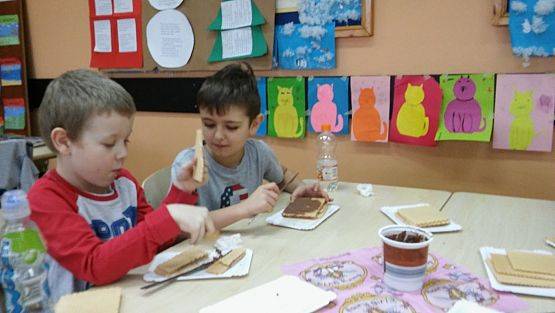 Grafika #13: Słodko w IIa