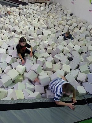 Grafika #11: Z wizytą w Jump!N