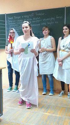 Grafika #0: Bogowie olimpijscy zawitali na lekcjach historii w naszej szkole