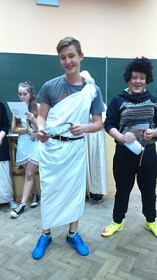 Grafika #7: Bogowie olimpijscy zawitali na lekcjach historii w naszej szkole