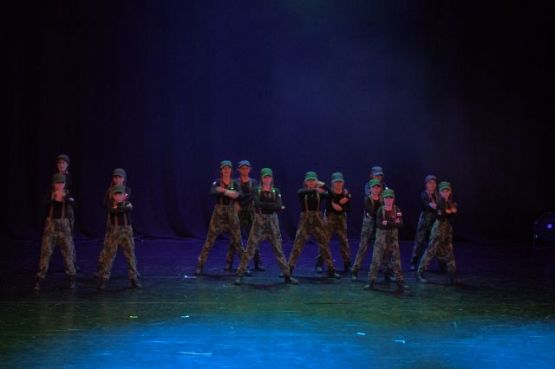 Grafika #6: Taneczne wsparcie Wielkiej Orkiestry Świątecznej Pomocy :)