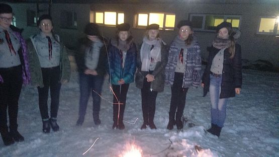 Grafika #28: Harcerskie przyrzeczenie i noc w zaprzyjaźnionej szkole w Garczegorzu