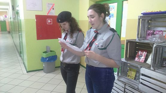 Grafika #32: Harcerskie przyrzeczenie i noc w zaprzyjaźnionej szkole w Garczegorzu