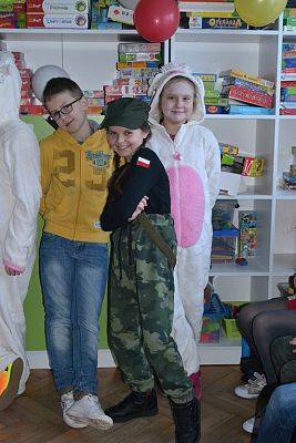 Grafika #12: BAL KARNAWAŁOWY