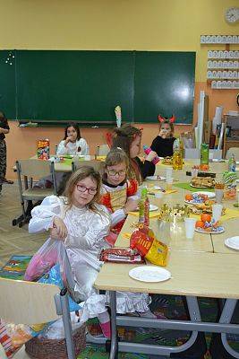 Grafika #14: BAL KARNAWAŁOWY