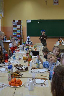 Grafika #15: BAL KARNAWAŁOWY