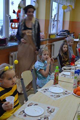 Grafika #16: BAL KARNAWAŁOWY