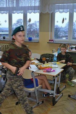 Grafika #18: BAL KARNAWAŁOWY