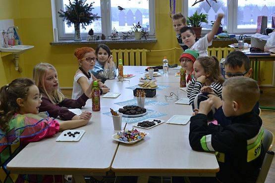 Grafika #25: BAL KARNAWAŁOWY