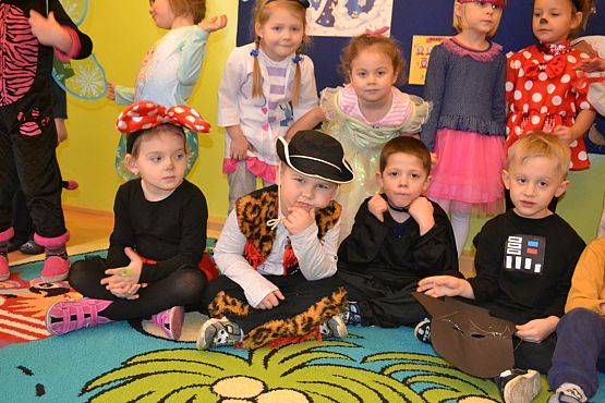 Grafika #39: BAL KARNAWAŁOWY