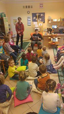 Grafika #9: Cała Polska czyta dzieciom