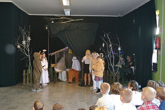 Grafika #9: Jasełka